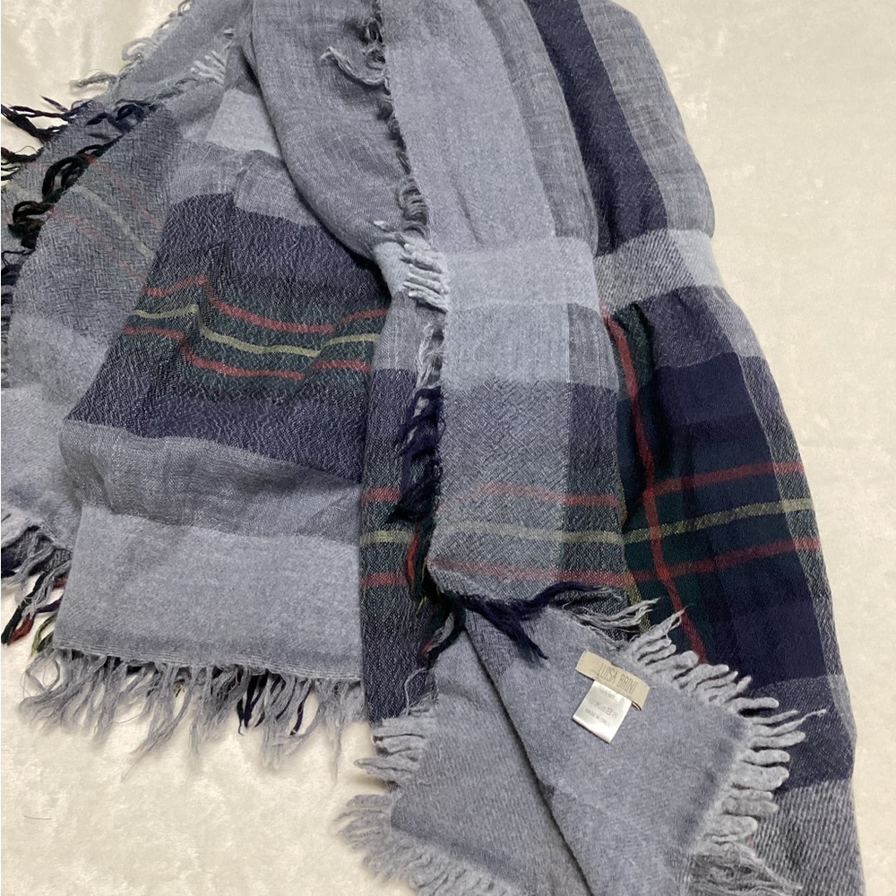 Luisa Brini Elegant Blue and Gray Plaid Scarf